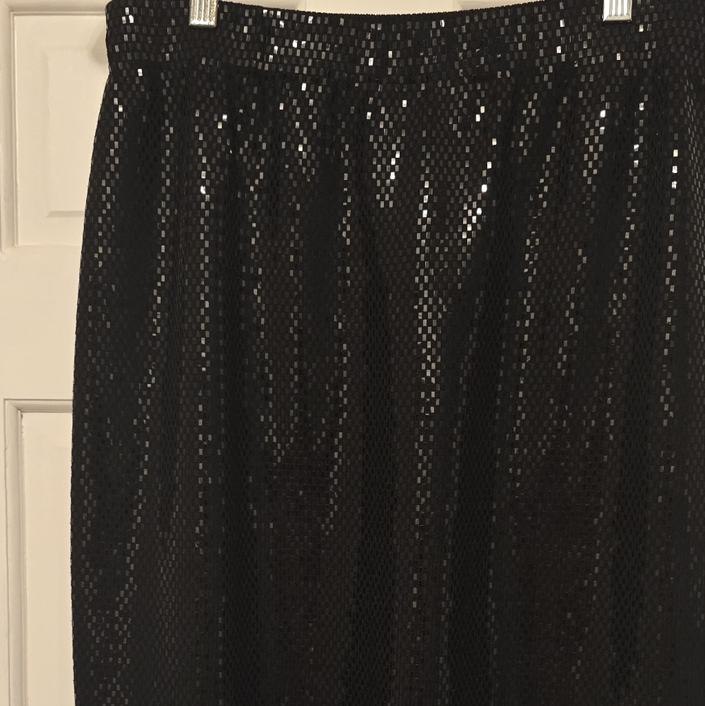 Black Saint John Sequence Evening skirt size 12